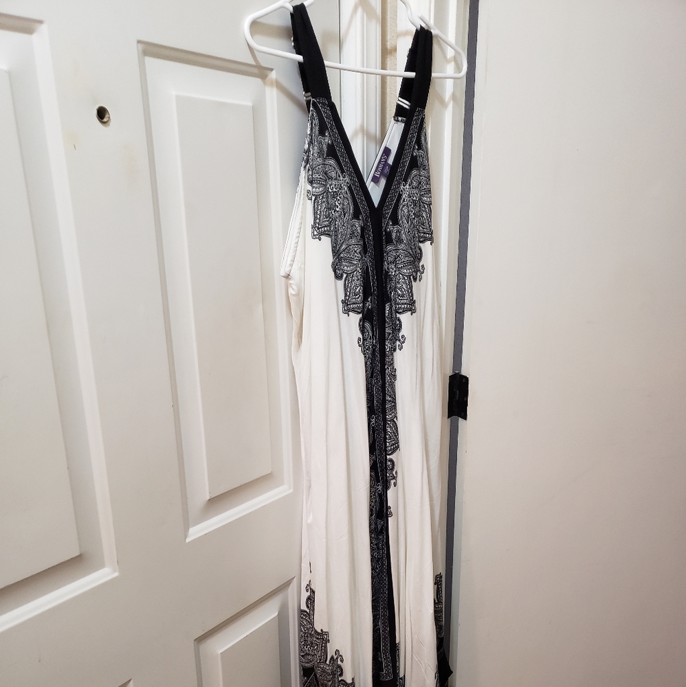 Brand New dress 22/24